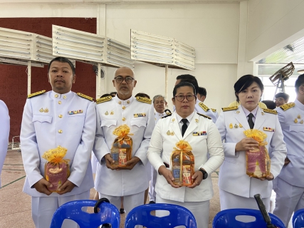 ไฟล์แนบ กปภ.สาขาขลุง เข้าร่วมพิธีทำบุญตักบาตรถวายพระราชกุศล ในกิจกรรมเฉลิมพระเกียรติพระบาทสมเด็จพระเจ้าอยู่หัวฯ เนื่องในโอกาสพระราชพิธีมหามงคลเฉลิมพระชนมพรรษา 6 รอบ 28 กรกฎาคม 2567