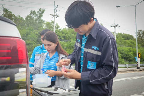 ไฟล์แนบ กปภ.สาขาบ้านฉาง ร่วมกับ กปภ.เขต 1 ดำเนินโครงการ "หลอมรวมใจ มอบน้ำใสสะอาดให้โรงเรียน" เฉลิมพระเกียรติพระบาทสมเด็จพระเจ้าอยู่หัว