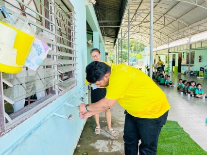 ไฟล์แนบ กปภ.สาขาตะกั่วป่า  ดำเนินโครงการ หลอมรวมใจ มอบน้ำใสสะอาดให้โรงเรียน เฉลิมพระเกียรติพระบาทสมเด็จพระเจ้าอยู่หัว เนื่องในโอกาสพระราชพิธีมหามงคล เฉลิมพระชนมพรรษา 6 รอบ 28 กรกฎาคม 2567