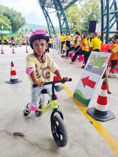 ไฟล์แนบ กปภ.สาขาระนอง ร่วมสนับสนุนน้ำดื่ม ในการแข่งขันจักรยานขาไถ (Balance Bike) เฉลิมพระเกียรติ พระบาทสมเด็จพระเจ้าอยู่หัว เนื่องในโอกาสพระราชพิธีมหามงคลเฉลิมพระชนมพรรษา 6 รอบ 28 กรกฎาคม 2567  