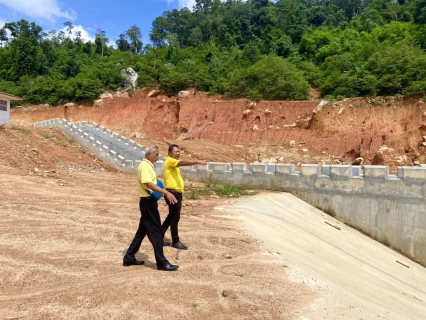 ไฟล์แนบ กปภ.สาขาขลุง ลงพื้นที่สำรวจความคืบหน้าโครงการอ่างเก็บน้ำห้วยแห้งอันเนื่องมาจากพระราชดำริ