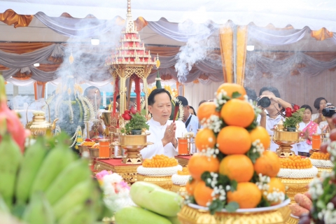 ไฟล์แนบ กปภ.สาขาปทุมธานี เข้าร่วมพิธีกราบสักการะพระปทุมธรรมราช ครบรอบ 125 ปี และสมโภชศาลหลักเมืองจังหวัดปทุมธานี ครบรอบ 46 ปี ประจำปี 2567