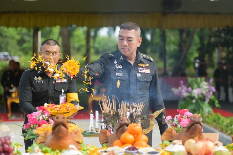 ไฟล์แนบ การประปาส่วนภูมิภาคสาขาคลองท่อมเข้าร่วมพิธีบวงสรวงพระบรมรูป พระบาทสมเด็จพระจุลจอมเกล้าเจ้าอยู่หัว รัชกาลที่ 5