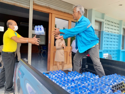 ไฟล์แนบ กปภ.สาขาปทุมธานี สนับสนุนน้ำดื่มบรรจุขวดตราสัญลักษณ์ กปภ. สำหรับการประชุมคณะกรรมการพัฒนาสตรีภาคกลาง 25 จังหวัด ของสำนักงานพัฒนาชุมชนจังหวัดปทุมธานี