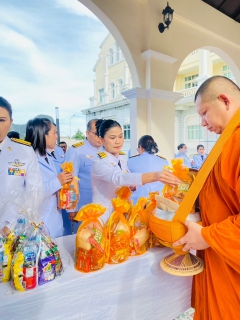 ไฟล์แนบ กปภ.สาขาพังงา เข้าร่วมพิธีทำบุญตักบาตรถวายพระราชกุศล และพิธีวางพวงมาลาถวายราชสักการะ เนื่องในวันนวมินทรมหาราช 