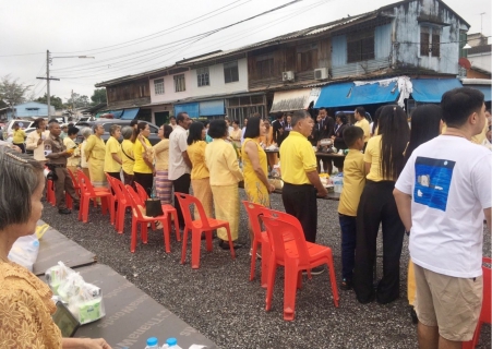 ไฟล์แนบ การประปาส่วนภูมิภาคสาขาเวียงสระ เข้าร่วมพิธีทำบุญตักบาตร ถวายพระราชกุศล เนื่องในวันนวมินทรมหาราช ๑๓ ต.ค.๒๕๖๗