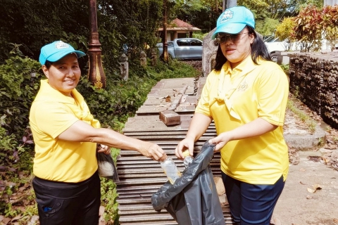 ไฟล์แนบ กปภ.สาขาระนอง ร่วมกิจกรรมจิตอาสาพระราชทาน "เราทำความ ดี ด้วยหัวใจ" เนื่องในวันคล้ายวันสวรรคตพระบาทสมเด็จพระจุลจอมเกล้าเจ้าอยู่หัว