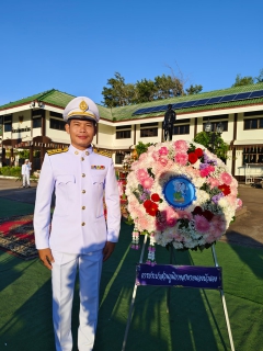 ไฟล์แนบ กปภ.สาขาหนองบัวแดง ร่วมพิธีวางพวงมาลา เพื่อเป็นการน้อมรำลึกในพระมหากรุณาธิคุณ   เนื่องในวันคล้ายวันสวรรคต พระบาทสมเด็จพระจุลจอมเกล้าเจ้าอยู่หัว รัชกาลที่ 5 วันปิยมหาราช