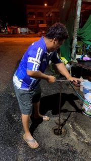 ไฟล์แนบ กปภ.สาขาตะกั่วป่า ดำเนินงานตามแผนบริหารจัดการน้ำสูญเสียเชิงรุก ทำ Step Test ลงพื้นที่เดินเท้าหาท่อแตกรั่ว พร้อมซ่อมปิดจุด เพื่อลดการเกิดน้ำสูญเสีย 