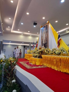 ไฟล์แนบ การประปาส่วนภูมิสาขาอ่าวลึก ร่วมพิธีวางพานพุ่มดอกไม้ ถวายราชสักการะ  ณ ศาลาประชาคมอำเภออ่าวลึก ต.อ่าวลึกใต้ อ.อ่าวลึก จ.กระบี่ เพื่อน้อมรำลึกในพระมหากรุณาธิคุณ และแสดงความจงรักภักดี