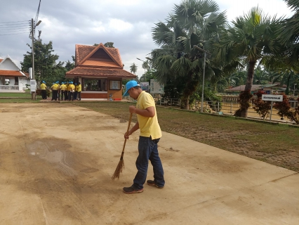 ไฟล์แนบ การประปาส่วนภูมิภาคสาขาหลังสวน เข้าร่วมกิจกรรมจิตอาสาพัฒนาและสนับสนุนน้ำดื่มเนื่องในวันคล้ายวันพระบรมราชสมภพพระบาทสมเด็จพระบรมชนกาธิเบศมหาภูมิพลอดุลยเดชมหาราชบรมนาถบพิตร วันชาติ และวันพ่อแห่งชาติ 17 ธันวาคม 2567 ณ วัดพระบรมธาตุสวี หมู่ที่ 1 ตำบลนาโพธิ์ อำเภอสวี จังหวัดชุมพร