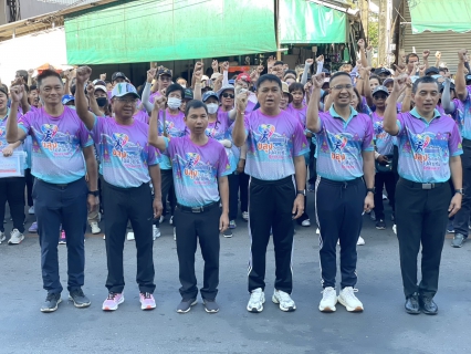 ไฟล์แนบ กปภ.สาขาขลุง เข้าร่วมพิธีเปิดโครงการเดิน-วิ่งการกุศล "ขลุงวิ่งด้วยใจไปด้วยกัน" ครั้งที่2 พร้อมมอบน้ำดื่มตราสัญลักษณ์ กปภ. จำนวน 400 ขวด ให้แก่มูลนิธิโรงพยาบาลขลุง