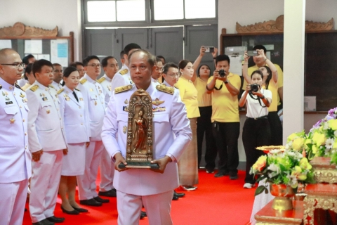 ไฟล์แนบ กปภ.สาขาประจวบคีรีขันธ์ ร่วมพิธีรับพระราชทาน "พระพุทธสิรินธรเทพรัตน์มงคลภูวดลสันติ" เบื้องหน้าพระฉายาลักษณ์ สมเด็จพระกนิษฐาธิราชเจ้า กรมสมเด็จพระเทพรัตนราชสุดาฯสยามบรมราชกุมารี  