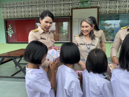 ไฟล์แนบ กปภ.สาขาภูเก็ต ร่วมมอบของขวัญและของรางวัลเพื่อใช้ในกิจกรรมงานวันเด็กแห่งชาติ ปี 2568 แก่โรงเรียนบ้านบางทองและโรงเรียนไทยรัฐวิทยา 29 (กะทู้)