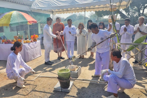 ไฟล์แนบ กปภ.สาขาสมุทรสาคร (พ) เข้าร่วมพิธีเททองหล่อพระพุทธมงคลชนะมาร องค์พระแม่ธรณีสักขีพยาน