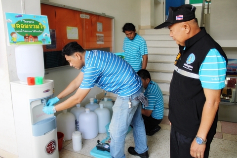 ไฟล์แนบ กปภ.สาขาระนอง สานต่อโครงการหลอมรวมใจ มอบน้ำใสสะอาดให้โรงเรียน ระยะที่ 2 ประจำปี 2568