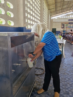 ไฟล์แนบ กปภ.สาขาพังลา ดำเนินโครงการ "หลอมรวมใจ มอบน้ำใสสะอาดให้โรงเรียน" ระยะที่ 2