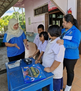 ไฟล์แนบ กปภ.สาขาพังลา ดำเนินโครงการ "หลอมรวมใจ มอบน้ำใสสะอาดให้โรงเรียน" ระยะที่ 2