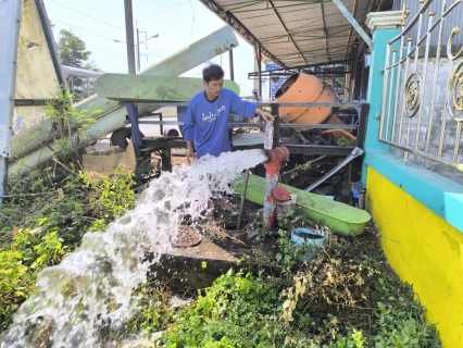 ไฟล์แนบ กปภ.สาขาคลองท่อมดำเนินการเปิดล้างระบายตะกอนในเส้นท่อจ่ายน้ำ (Blow off) ผ่านหัวดับเพลิง