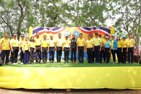 ไฟล์แนบ การประปาส่วนภูมิภาคสาขากระบี่ สนับสนุนน้ำดื่มบรรจุขวดตราสัญลักษณ์ กปภ.ในกิจกรรม Big Cleaning Day (Kick Off) โครงการกระบี่เมืองสะอาด ประชาราษฎร์จงรักภักดี ระดับจังหวัด