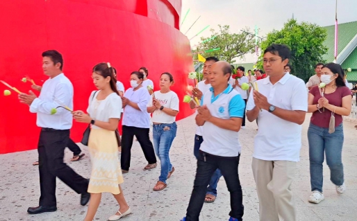 ไฟล์แนบ กปภ.สาขาปทุมธานี(พ) ร่วมเวียนเทียนในกิจกรรมส่งเสริมพระพุทธศาสนา เนื่องในเทศกาลวันวิสาขบูชา