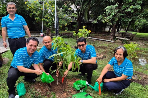ไฟล์แนบ กปภ.เขต 1 ร่วมปลูกต้นไม้ในโครงการ  กปภ. ปลูกป่าเพื่อแผ่นดิน เทิดพระเกียรติพระบาทสมเด็จพระบรมชนกาธิเบศร มหาภูมิพลอดุลยเดชมหาราช บรมนาถบพิตร (Fathers Land) ประจำปี 2568