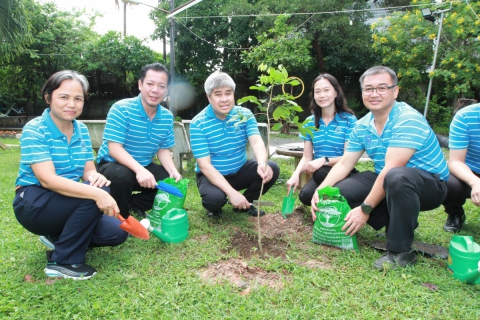 ไฟล์แนบ กปภ.เขต 1 ร่วมปลูกต้นไม้ในโครงการ  กปภ. ปลูกป่าเพื่อแผ่นดิน เทิดพระเกียรติพระบาทสมเด็จพระบรมชนกาธิเบศร มหาภูมิพลอดุลยเดชมหาราช บรมนาถบพิตร (Fathers Land) ประจำปี 2568