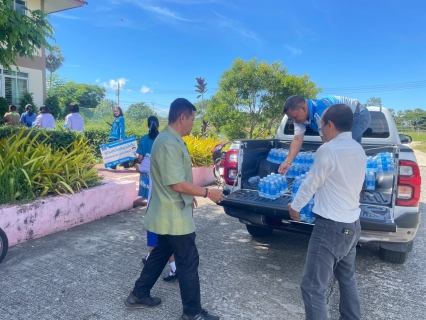 ไฟล์แนบ การประปาส่วนภูมิภาคสาขาระโนด  ร่วมสนับสนุนน้ำดื่มบรรจุขวดตราสัญลักษณ์ กปภ.  เพื่อจัดกิจกรรมทอดผ้าป่าสามัคคี
