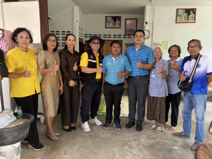 ไฟล์แนบ กปภ.สาขาขอนแก่น (พ) ร่วมมอบน้ำดื่มบรรจุขวดตราสัญลักษณ์ กปภ. พร้อมสำรวจตรวจสอบให้คำเเนะนำการดูเเลอุปกรณ์ประปาภายในบ้านเบื้องต้น ในโครงการ บริหารจัดการเเละนำเทคโนโลยีสิ่งอำนวยความสะดวกให้กับคนพิการในชุมชน 