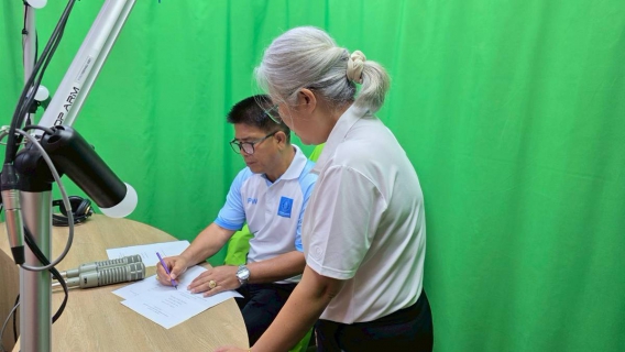 ไฟล์แนบ กปภ.สาขาตะกั่วป่า ร่วมบันทึกเสียงถวายพระพร กับทางสถานีวิทยุกระจายเสียงแห่งประเทศไทยอำเภอตะกั่วป่า