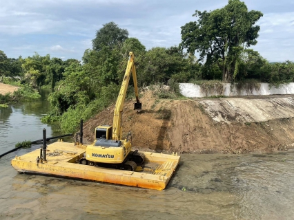 ไฟล์แนบ การประปาส่วนภูมิภาคสาขาเพชรบุรี ได้รับการสนับสนุน จากองค์การบริหารส่วนจังหวัดเพชรบุรี ดำเนินการขุดลอกคลอง ตักตะกอนดินและกำจัดวัชพืชในคลองชักน้ำดิบ