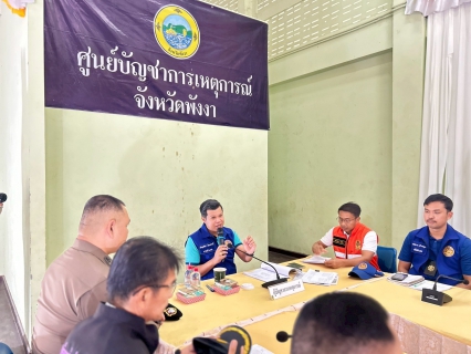ไฟล์แนบ กปภ.สาขาตะกั่วป่า สนับสนุนน้ำดื่มบรรจุขวดตราสัญลักษณ์ กปภ. ภายใต้โครงการกปภ.น้ำใจ(PWA Care) ให้กับสำนักงานป้องกันและบรรเทาสาธารณภัยจังหวัดพังงา