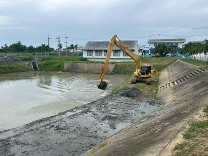 ไฟล์แนบ การประปาส่วนภูมิภาคสาขาเพชรบุรี  ดำเนินโครงการขุดลอกคลองชักน้ำดิบ