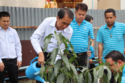ไฟล์แนบ ผอ.กปภ.ข.10 ตรวจเยี่ยม กปภ.สาขากำแพงเพชร พร้อมปลูก " ต้นมะม่วงพิชัย " คู่ประปา 