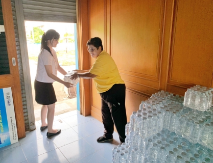 ไฟล์แนบ กปภ.สาขาปทุมธานี(ชั้นพิเศษ) ร่วมสนับสนุนน้ำดื่มบรรจุขวด ตราสัญลักษณ์ กปภ. เพื่อใช้ในพิธีพุทธาภิเษกวัตถุมงคลหลวงปู่เทียน วัดโบสถ์