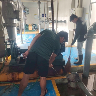 ไฟล์แนบ กปภ.สาขาเพชรบุรี ดำเนินกิจกรรม 5 ส.ปรับภูมิทัศน์และทำความสะอาดสถานีผลิตน้ำ
