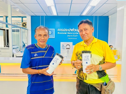 ไฟล์แนบ กปภ.สาขาตะกั่วป่า มอบของที่ระลึกภายใต้โครงการ "THE BEST OF PWA  ดีเด่นเรื่องวินัย ตรงใจการประปา"
