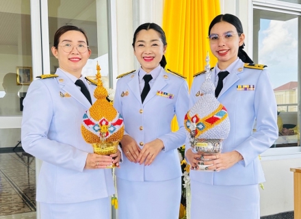 ไฟล์แนบ กปภ.สาขาภูเก็ต เข้าร่วมพิธีถวายเครื่องราชสักการะและวางพานพุ่มและพิธีจุดเทียนถวายพระพรชัยมงคล เนื่องในโอกาสวันเฉลิมพระชนมพรรษา 28 กรกฎาคม 2568