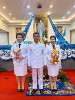 ไฟล์แนบ การประปาส่วนภูมิภาคสาขาอ่าวลึก  ได้เข้าร่วมพิธีถวายเครื่องราชสักการะและวางพานพุ่ม และพิธีถวายพระพรชัยมงคล ณ ศาลาประชาคมอำเภออ่าวลึก ตำบลอ่าวลึกใต้ อำเภออ่าวลึก จังหวัดกระบี่