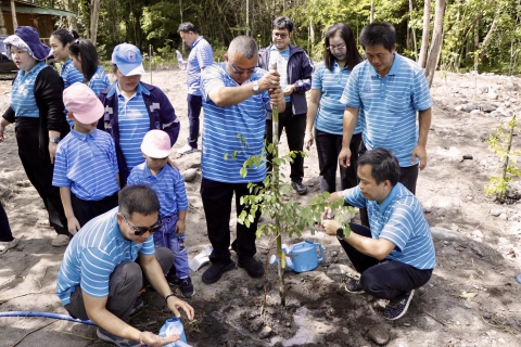 ไฟล์แนบ กปภ.สาขาสมุทรสาคร (พ) จัดกิจกรรมปลูกป่าต้นน้ำลำภาชี เพื่อเฉลิมพระเกียรติสมเด็จพระนางเจ้าสิริกิติ์ฯ
