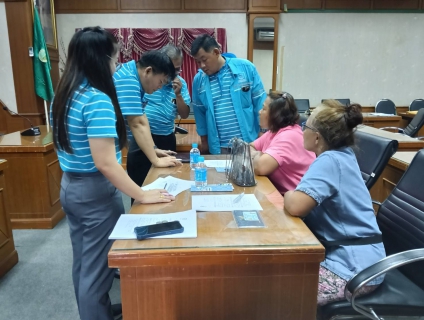 ไฟล์แนบ การประปาส่วนภูมิภาค(กปภ.) สาขาสระแก้ว ลงพื้นบริการประชาชน รับคำร้องขอใช้น้ำประปาพร้อมรับชำระค่าติดตั้ง ณ สำนักงานเทศบาลตำบลเขาฉกรรจ์ ภายใต้โครงการ ใกล้ชิดกว่าเดิมเติมใจให้กัน ครั้งที่ 4/2568