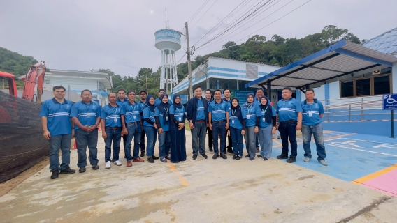 ไฟล์แนบ รองผู้ว่าการ (ทรัพยากรบุคคลและบริหารองค์กร) การประปาส่วนภูมิภาค ลงพื้นที่ตรวจเยี่ยมและให้กำลังใจพนักงาน/ลูกจ้างในพื้นที่ 3 จังหวัดชายแดนภาคใต้