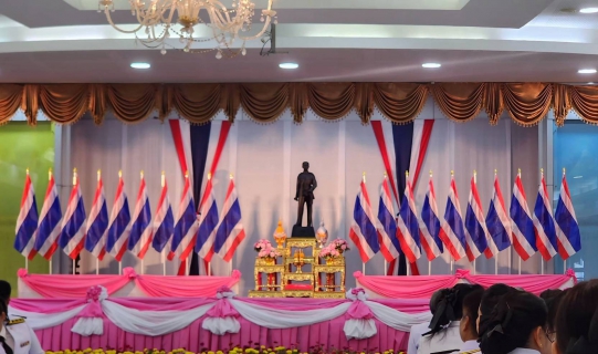 ไฟล์แนบ กปภ.สาขาบ้านโป่ง เข้าร่วมพิธีวางพวงมาลาถวายราชสักการะ เนื่องในวันปิยมหาราช ประจำปี 2568