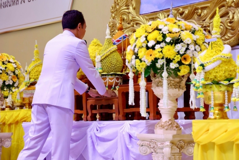 ไฟล์แนบ การประปาส่วนภูมิภาคสาขาภูเก็ต เข้าร่วมพิธีวางพานพุ่มดอกไม้สด เนื่องในวันพระบิดาแห่งฝนหลวง