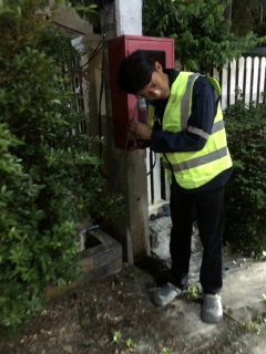 ไฟล์แนบ กปภ.สาขาเพชรบุรี ดำเนินกิจกรรมลดน้ำสูญเสีย ค้นหาท่อแตกรั่วและผูกลวดตีตรามาตร