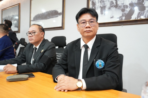 ไฟล์แนบ กปภ.ข.7 และ กปภ.สาขาบ้านดุง ร่วมให้การต้อนรับรัฐมนตรีช่วยว่าการกระทรวงมหาดไทย(มท.4) พร้อมสนับสนุนน้ำดื่มตราสัญลักษณ์ กปภ.