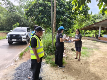 ไฟล์แนบ วันที่ 14 พฤศจิกายน 2568 การประปาส่วนภูมิภาคสาขาเขาชัยสน จัดกิจกรรมเติมใจให้กัน (HOME CARE) ครั้งที่ 2/2569 นำโดย นายณัฐยุทธ โชโต ผจก.กปภ.สาขาเขาชัยสน หัวหน้างาน และพนักงานในสังกัด ลงพื้นที่ประชาสัมพันธ์ งานวางท่อขยายเขตจำหน่ายน้ำ บริเวณซอยธารทิพย์ หมู่ 1 ตำบลควนขนุน อำเภอเขาชัยสน จังหวัดพัทลุง และได้รับคำร้องขอติดตั้งมิเตอร์ประปาเชิงรุก