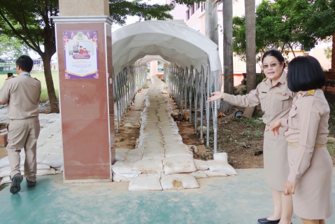 ไฟล์แนบ การประปาสาขาปทุมธานี(พ) มอบน้ำดื่ม แก่โรงเรียนวัดป่างิ้ว เพื่อบรรเทาความเดือดร้อนช่วงน้ำท่วม