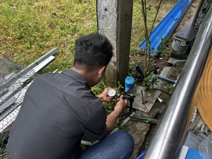 ไฟล์แนบ การประปาส่วนภูมิภาคสาขากระบี่ ดำเนินการตามแผนงานบริการและควบคุมน้ำสูญเสีย ตรวจสอบแรงดันน้ำ บริเวณพื้นที่ ม.8 ตำบลทับปริก อำเภอเมือง จังหวัดกระบี่ 