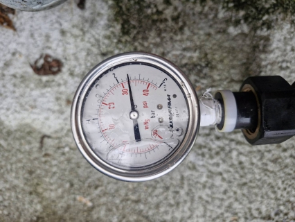 ไฟล์แนบ กปภ.สาขาภูเก็ต นำทีมลงพื้นที่ บริเวณหมู่บ้านภูเก็ตวิลล่า3 ต.วิชิต อ.เมือง จ.ภูเก็ต ดำเนินการตรวจวัดแรงดัน